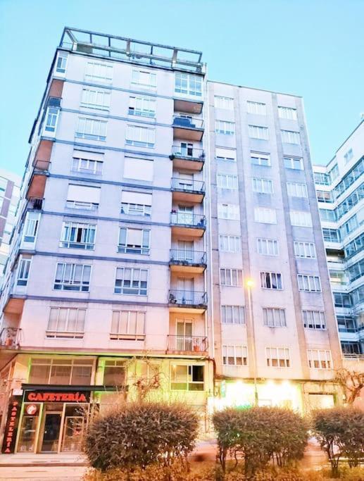 Encantador Piso De 3 Dormitorios En Виго Экстерьер фото